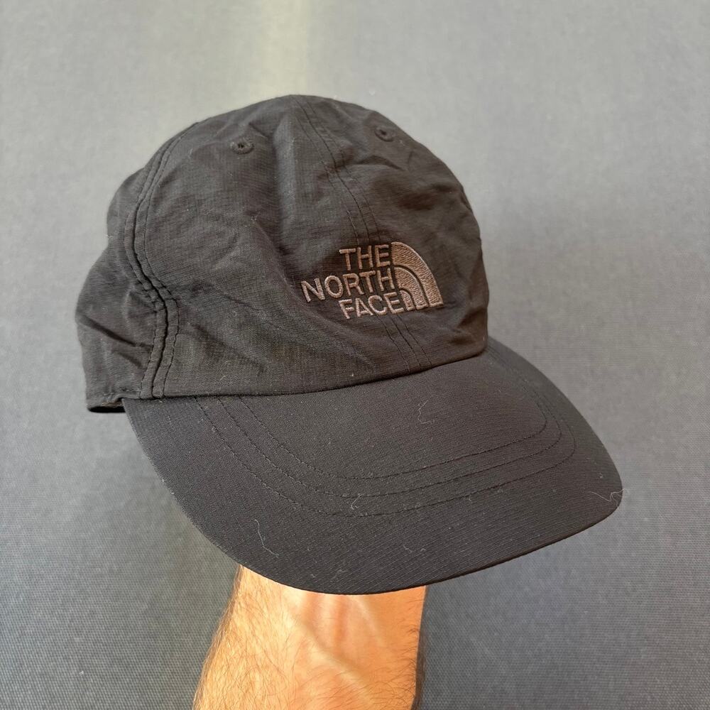 The North Face Black Nylon Clip Strapback Baseball Cap Embroidered Logo